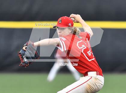 Thumbnail 1 in Tinley Park @ Joliet Catholic (IHSA 3A Sectional Semifinal) photogallery.
