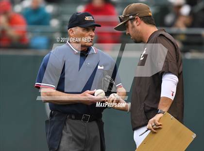 Thumbnail 3 in Tinley Park @ Joliet Catholic (IHSA 3A Sectional Semifinal) photogallery.