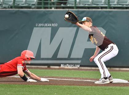 Thumbnail 1 in Tinley Park @ Joliet Catholic (IHSA 3A Sectional Semifinal) photogallery.