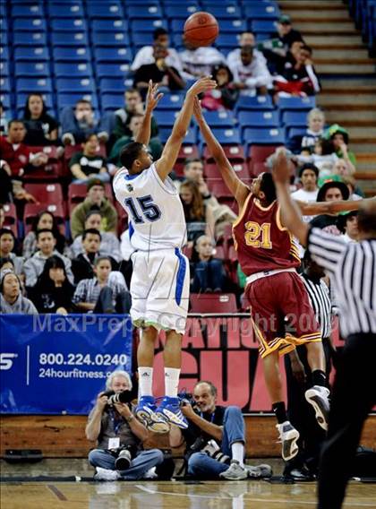 Thumbnail 2 in Ocean View vs. Sacred Heart Cathedral (CIF State D3 Final) photogallery.