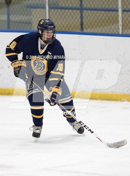 Thumbnail 3 in Bow vs Trinity (Manchester Christmas Classic) photogallery.