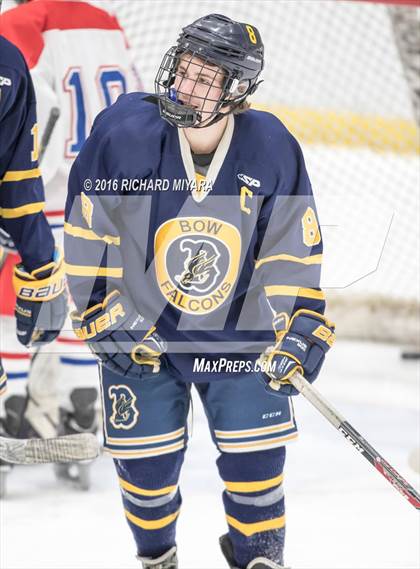 Thumbnail 3 in Bow vs Trinity (Manchester Christmas Classic) photogallery.