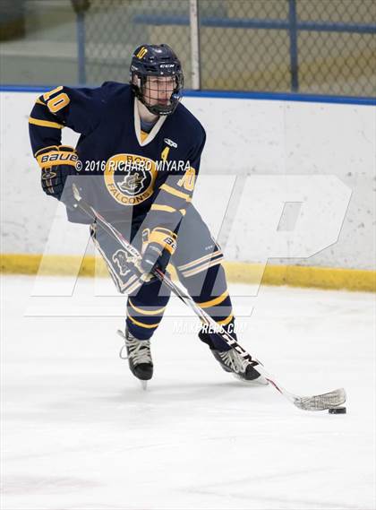 Thumbnail 2 in Bow vs Trinity (Manchester Christmas Classic) photogallery.