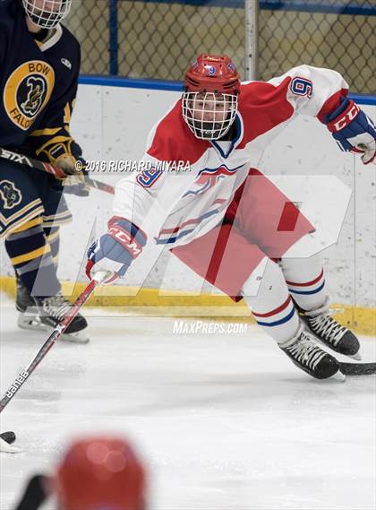 Thumbnail 3 in Bow vs Trinity (Manchester Christmas Classic) photogallery.