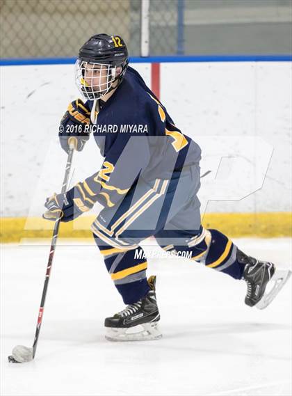 Thumbnail 2 in Bow vs Trinity (Manchester Christmas Classic) photogallery.