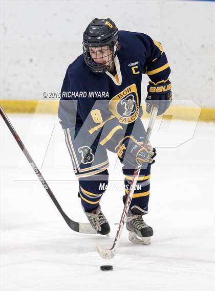Thumbnail 2 in Bow vs Trinity (Manchester Christmas Classic) photogallery.