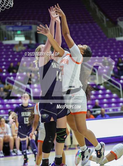 Thumbnail 3 in Timpview vs. Skyline (UHSAA 5A Quarterfinal) photogallery.