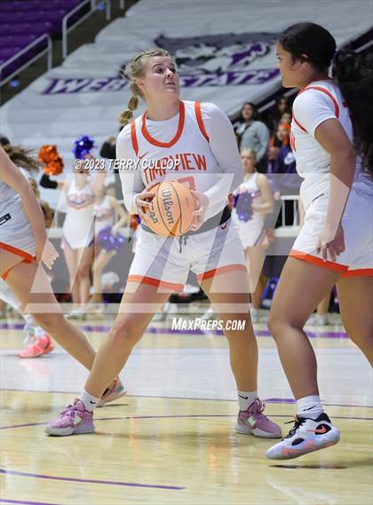 Thumbnail 3 in Timpview vs. Skyline (UHSAA 5A Quarterfinal) photogallery.