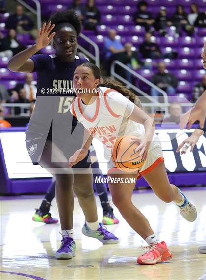 Thumbnail 1 in Timpview vs. Skyline (UHSAA 5A Quarterfinal) photogallery.
