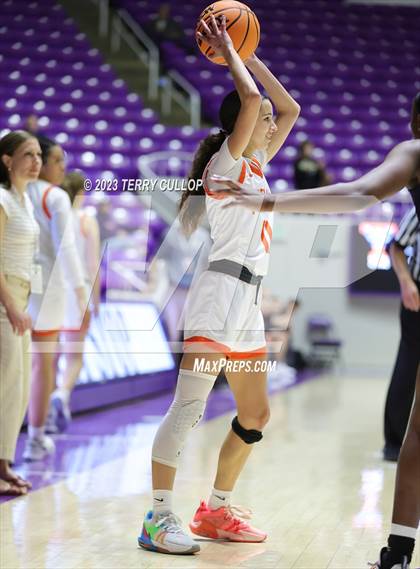 Thumbnail 1 in Timpview vs. Skyline (UHSAA 5A Quarterfinal) photogallery.