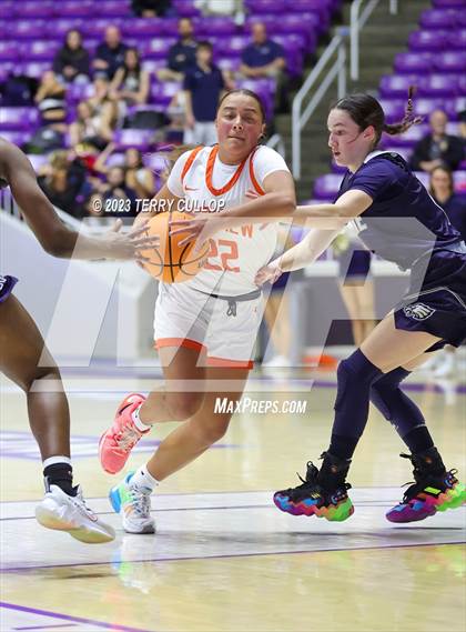Thumbnail 3 in Timpview vs. Skyline (UHSAA 5A Quarterfinal) photogallery.