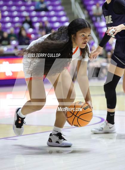 Thumbnail 1 in Timpview vs. Skyline (UHSAA 5A Quarterfinal) photogallery.