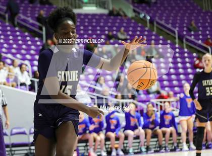 Thumbnail 3 in Timpview vs. Skyline (UHSAA 5A Quarterfinal) photogallery.
