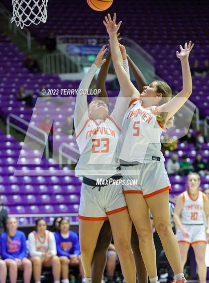 Thumbnail 2 in Timpview vs. Skyline (UHSAA 5A Quarterfinal) photogallery.