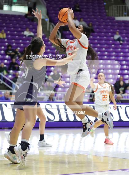 Thumbnail 2 in Timpview vs. Skyline (UHSAA 5A Quarterfinal) photogallery.