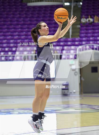 Thumbnail 2 in Timpview vs. Skyline (UHSAA 5A Quarterfinal) photogallery.