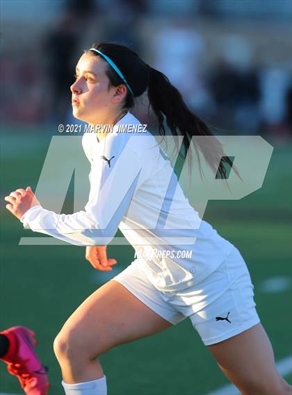 Thumbnail 3 in Oaks Christian vs Thousand Oaks  photogallery.