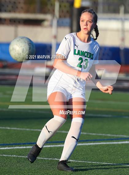 Thumbnail 1 in Oaks Christian vs Thousand Oaks  photogallery.