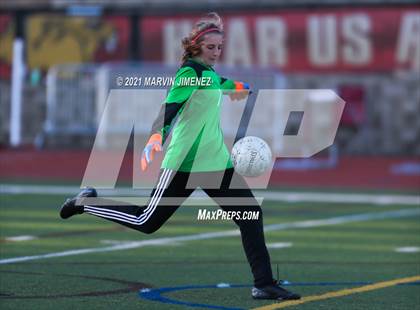 Thumbnail 1 in Oaks Christian vs Thousand Oaks  photogallery.