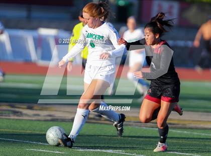Thumbnail 3 in Oaks Christian vs Thousand Oaks  photogallery.
