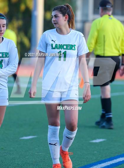 Thumbnail 2 in Oaks Christian vs Thousand Oaks  photogallery.