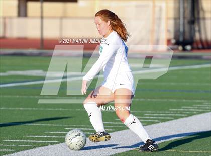 Thumbnail 1 in Oaks Christian vs Thousand Oaks  photogallery.
