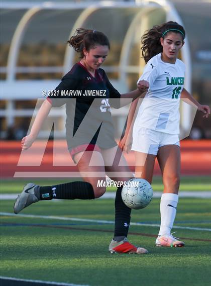 Thumbnail 2 in Oaks Christian vs Thousand Oaks  photogallery.