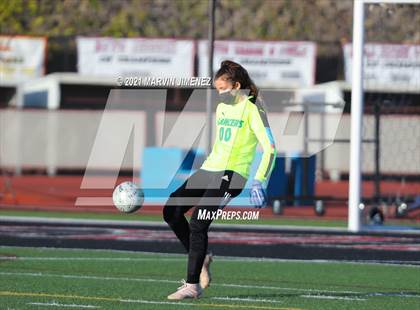Thumbnail 3 in Oaks Christian vs Thousand Oaks  photogallery.