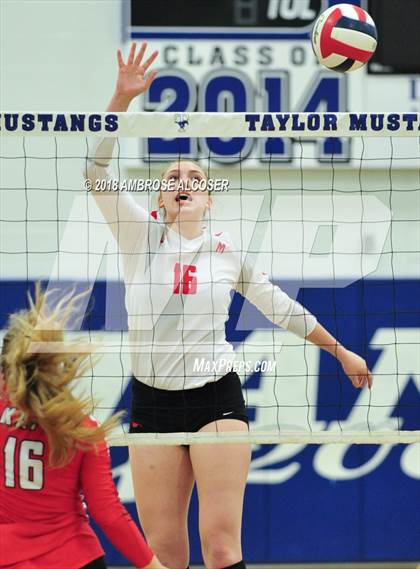 Thumbnail 1 in Katy vs. Tomball Memorial (CFISD/Katy Classic) photogallery.