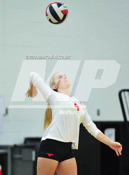 Thumbnail 3 in Katy vs. Tomball Memorial (CFISD/Katy Classic) photogallery.