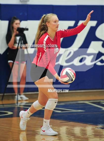 Thumbnail 1 in Katy vs. Tomball Memorial (CFISD/Katy Classic) photogallery.