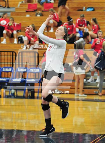 Thumbnail 2 in Katy vs. Tomball Memorial (CFISD/Katy Classic) photogallery.