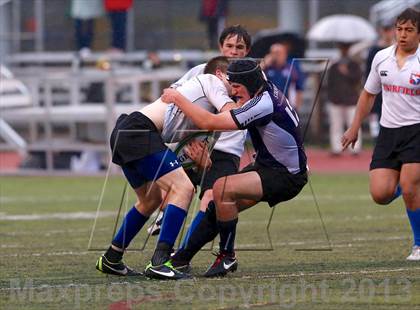 Thumbnail 1 in Fairfield vs. Staples (Division 1 Consolation) photogallery.
