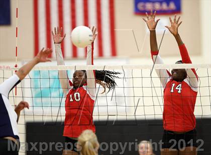 Thumbnail 3 in Mullen @ Eaglecrest photogallery.