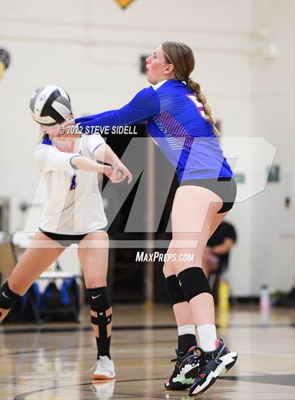 Thumbnail 2 in Clairemont @ Mission Bay photogallery.