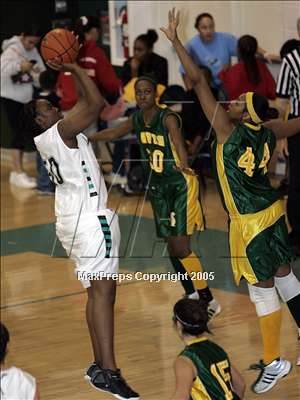 Thumbnail 1 in Grace Davis vs Deer Valley (West Coast Jamboree) photogallery.