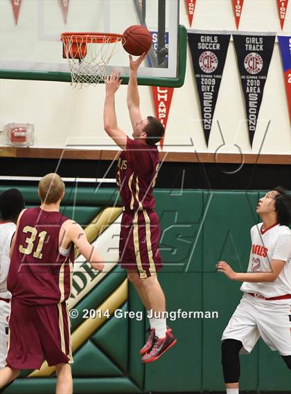Thumbnail 2 in Washington vs. Cardinal Newman photogallery.