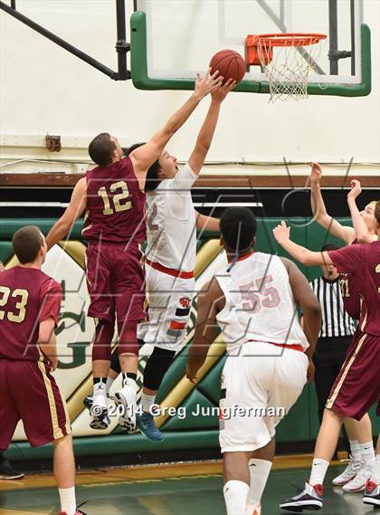 Thumbnail 2 in Washington vs. Cardinal Newman photogallery.