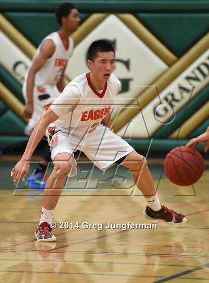 Thumbnail 2 in Washington vs. Cardinal Newman photogallery.