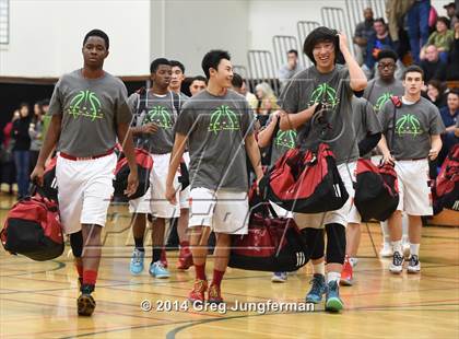 Thumbnail 1 in Washington vs. Cardinal Newman photogallery.