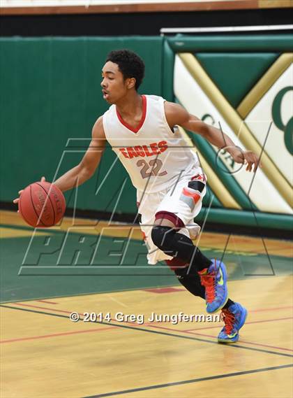 Thumbnail 1 in Washington vs. Cardinal Newman photogallery.