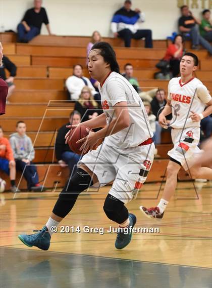 Thumbnail 3 in Washington vs. Cardinal Newman photogallery.
