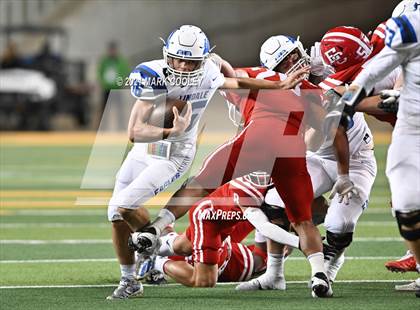 Thumbnail 3 in El Campo vs. Lindale (UIL 4A D1 Area Playoff) photogallery.