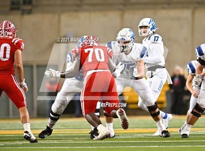 Thumbnail 3 in El Campo vs. Lindale (UIL 4A D1 Area Playoff) photogallery.