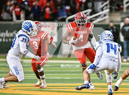 Thumbnail 1 in El Campo vs. Lindale (UIL 4A D1 Area Playoff) photogallery.