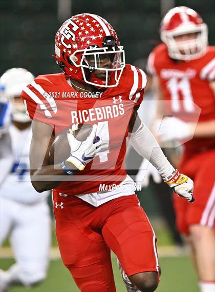 Thumbnail 2 in El Campo vs. Lindale (UIL 4A D1 Area Playoff) photogallery.