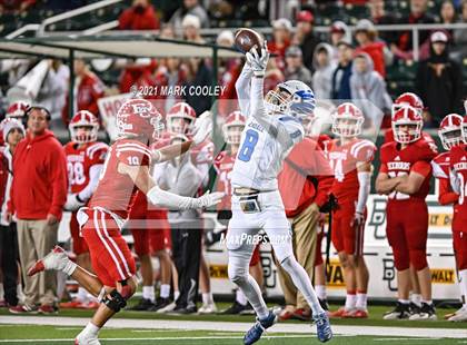 Thumbnail 1 in El Campo vs. Lindale (UIL 4A D1 Area Playoff) photogallery.