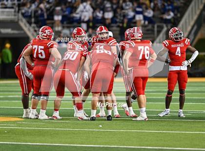 Thumbnail 3 in El Campo vs. Lindale (UIL 4A D1 Area Playoff) photogallery.