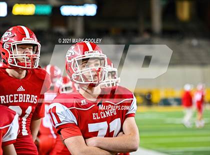 Thumbnail 2 in El Campo vs. Lindale (UIL 4A D1 Area Playoff) photogallery.