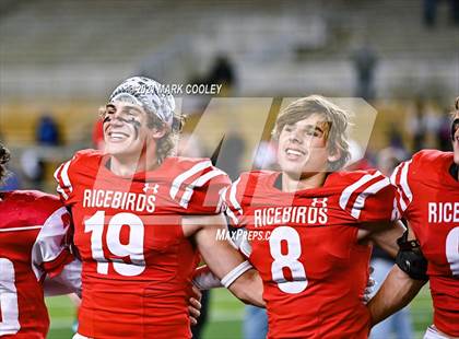 Thumbnail 3 in El Campo vs. Lindale (UIL 4A D1 Area Playoff) photogallery.